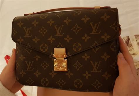 como saber se a bolsa da louis vuitton é original|modelos de bolsas louis vuitton.